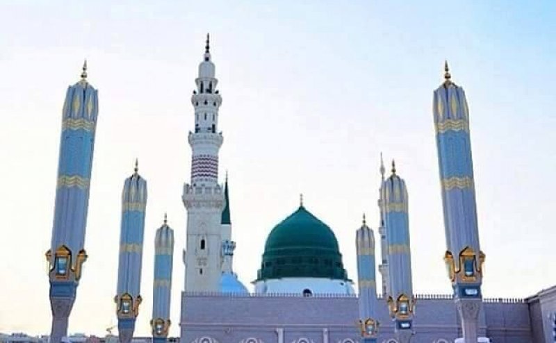 Aap Ka Sadqa Hai Duniya 