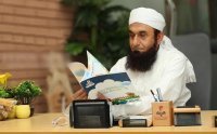 Dunyawi Pareshani Emotional Bayan by Maulana Tariq Jameel by Tariq Jameel