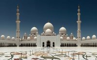Beautiful Adhan in Sheikh Zayed Mosque Dubai