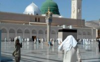 Mere Aaqa Ne Izzat Bacha Le MP3 Naat by Zulfiqar Ali