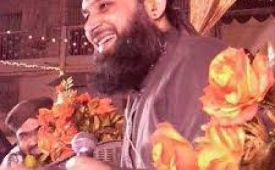 Muhammad Owais Raza Qadri in a Naat Mehfil