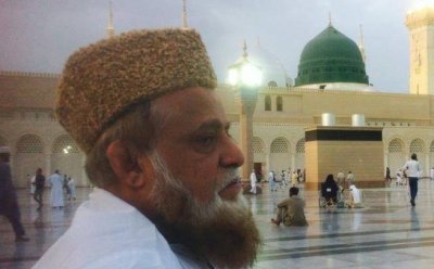 Siddique Ismail at Madina